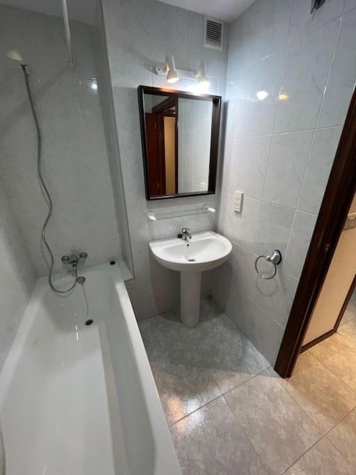 Riviera Mont Roig Del Camp Appartement Tarragona Buitenkant foto